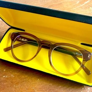 COASTAL Main and Central Glasses Austin-48 in Amber Brown with glasses case